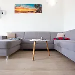 아파트 Ines With Balcony And View