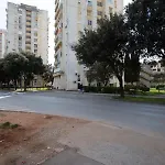 Ines With Balcony And View 아파트